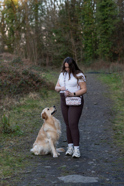 The Labrador/Retriever Dog Walking Bag